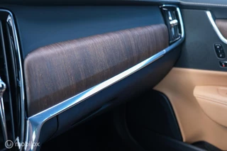 Volvo V90 Volvo V90 2.0 B4 Business Pro | Massage | Trekhaak | Stoelkoeling | Pine grey | NL auto NAP | Camera | Leder | LED | Rijklaar | - afbeelding nr 10