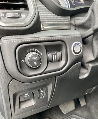 Dodge Ram 1500 - afbeelding nr 28