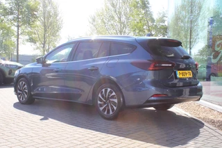 Ford Focus Ford Focus Wagon 1.0 EcoBoost Hybrid Titanium Style | Winter Pack | Camera | Navigatie | Cruise control | Privacy glass | NIEUW MODEL - afbeelding nr 3