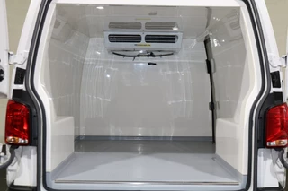 Volkswagen Transporter Volkswagen Transporter 2.0 TDI L2 H1 Koelwagen 0 Graden koeling Airco Sidebars - afbeelding nr 12