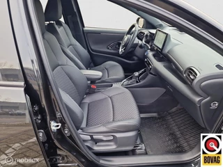 Toyota Yaris Toyota Yaris 1.5 Hybrid 115 Business pas beurt gehad Automaat Stoel-Stuurverwarming Keyless model 2024 - afbeelding nr 20