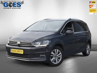 Volkswagen Touran 1.5 TSI Highline stoel verw+massage | carplay | 7-zitter