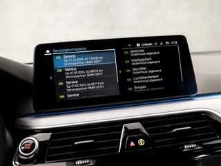 BMW 5 Serie BMW 5 Serie Touring 530e Sportline 293Pk Automaat (APPLE CARPLAY, GROOT NAVI, DEALER ONDERHOUDEN, CAMERA, SFEERVERLICHTING, LEDER, SPORTSTOELEN, ADAPTIVE CRUISE, TREKHAAK ELEKTRISCH, NIEUWSTAAT) - afbeelding nr 29