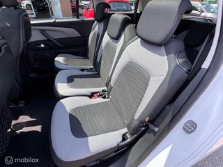 Citroën Grand C4 Picasso C4 Grand Picasso 1.6 Turbo165 pk 7 personen Business Navigatie , Camera , Trekhaak 1.500 trekgewicht  , Panorama dak , Climate & Cruise controle , Verwarmde voorstoelen , Keyless ,  Priveglas , Onderhouden door Citroen dealerr - afbeelding nr 24