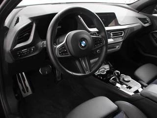 BMW 1 Serie BMW 1-serie 118i M-Sport Climate Control Adeptive cruise control Stoelverwarming LED Parkeersensoren Apple carplay / Andriod auto - afbeelding nr 7