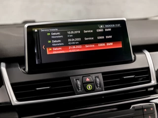 BMW 2 Serie BMW 2 Serie Gran Tourer 220i Executive Sportline 192Pk Automaat (PANORAMADAK, GROOT NAVI, HEAD-UP DISPLAY, LEDEREN SPORTSTOELEN, SFEERVERLICHTING, LED KOPLAMPEN, ELEK ACHTERKLEP, NIEUWSTAAT) - afbeelding nr 29