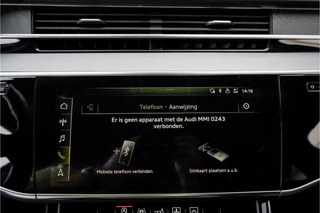 Audi A8 Audi A8 55 TFSI Quattro ProLine Plus B&O Matrix Schuifdak 4Wielsturing 20