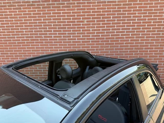 Fiat 500C Fiat 500C 1.0 HYBRID CABRIO SPORT NAVI CLIMA CRUISE CARPLAY PDC LMV - afbeelding nr 3