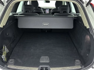 Volvo XC60 Volvo XC60 2.0 T6 AWD Ultra Dark | trekhaak - afbeelding nr 12
