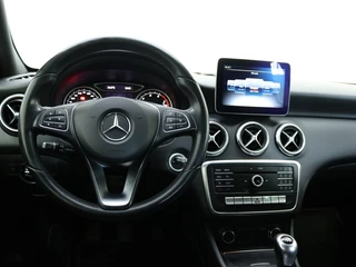 Mercedes-Benz A-Klasse Mercedes-Benz A-Klasse 180 Business Sol. | Achteruitrijcamera | Stoelverwarming | - afbeelding nr 4