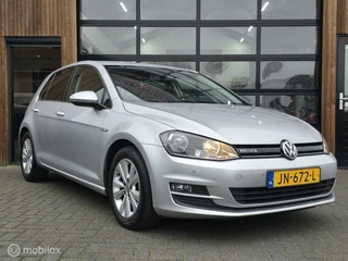 Volkswagen Golf VOLKSWAGEN GOLF 1.0 TSI 116PK CARPLAY CAMERA NAVI CRUISE ECC - afbeelding nr 2