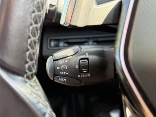 Peugeot 3008 Peugeot 3008 1.2 PureTech Allure 1e Eigenaar,Navi,Pano,Camera,131pk,Cruise,Clima,Trekhaak,Half Leder,Vol Opties,Dealer Onderhouden,Pdc V+A,APK tot 08-2026 - afbeelding nr 25