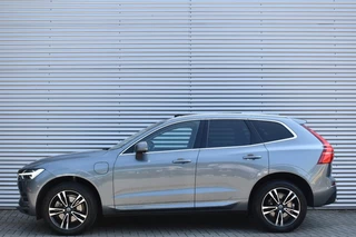Volvo XC60 Volvo XC60 2.0 T8 TE AWD / EL. A-KLEP / P.DAK / ADAP. CRUISE - afbeelding nr 2