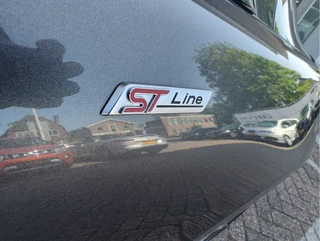 Ford Fiesta Ford Fiesta 1.0 ECOBOOST ST-LINE Stuurverwarming | Navi | Cruise - afbeelding nr 35