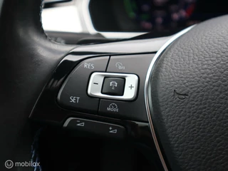 Volkswagen Passat Volkswagen Passat 1.4 TSI GTE Highline Pano Alcantara Virtual - afbeelding nr 19