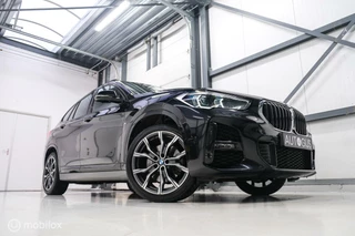 BMW X1 BMW X1 xDrive25e eDrive M Edition 220 pk | Camera | NL auto NAP | DAB | Ambiance | 19 inch | Leder | Sportline | - afbeelding nr 8