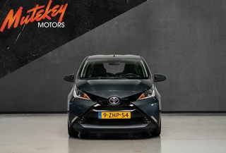 Toyota Aygo Aygo X-play | Automaat | All-Weather Banden | 2e eigenaar - afbeelding nr 6
