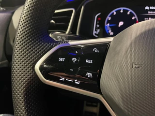 Volkswagen T-Roc Volkswagen T-ROC 1.5 TSI R-Line *Keyless*Appconnect*IQLight* - afbeelding nr 21