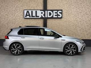 Volkswagen Golf Volkswagen GOLF 1.5 eTSI R-Line Business | pano | camera | sfeerverlichting | 18 inch | stuurverwarming - afbeelding nr 11