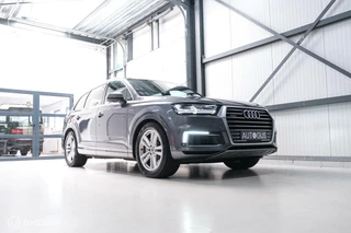 Audi Q7 Audi Q7 3.0 TDI e-tron quattro S-Line 373 pk | Luchtvering | Rijklaarprijs | Daytona Grijs | Plug in hybrid | NL auto NAP | - afbeelding nr 7