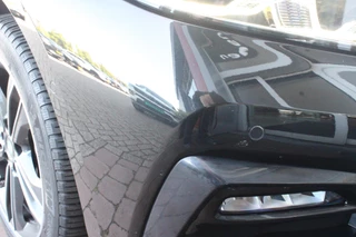 BMW 1 Serie BMW 1-serie 118i 140PK AUTOMAAT EXECUTIVE EDITION | PANORAMISCH SCHUIF/KANTELKDAK | AFNEEMBARE TREKHAAK | DRAADLOZE TELEFOONLADER | DRAADLOZE APPLE CARPLAY/ANDROID AUTO | NAVIGATIE | ACHTERUITRIJ CAMERA | PARKEERSENSOREN VOOR EN ACHTER | CRUISE CONTROL | FULL LED KOPLAMPEN | CLIMATE CONTROL | ALL SEASON BANDEN | 17