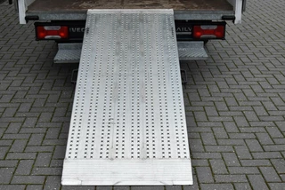 Iveco Daily Iveco Daily 2.3 Hi-Matic Automaat 1200 Kg Laden Airco Euro 6 - afbeelding nr 20