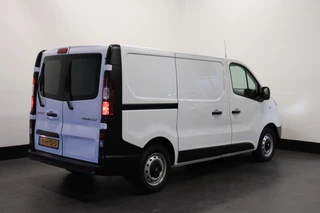 Renault Trafic - Airco - Navi - Cruise - € 12.499,- Excl. - afbeelding nr 2