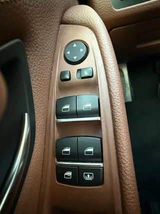 BMW 5 Serie BMW 5-serie 520d M Sport Edition - Panoramadak - vol opties - afbeelding nr 18