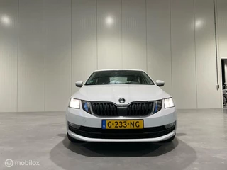 Škoda Octavia Skoda Octavia 1.0 TSI 85kw/115 pk,Greentech Business Edition, Clima|Navi|Cruise|El.ramen en spiegels|Apple-carplay - afbeelding nr 19