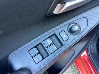 Mazda 2 Mazda 2 1.5 Skyactiv-G SkyLease NL-Auto, Dealer Ond., Airco, Navigatie, Cruise Controle, USB Audio, Lichtmetaal Black, A. Spoiler - afbeelding nr 16