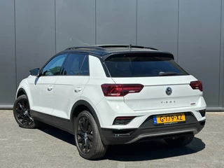 Volkswagen T-Roc Volkswagen T-Roc 2.0 TSI 4M DSG P-dak ACC LED V-Cockpit Carplay Stoelverwarming - afbeelding nr 12