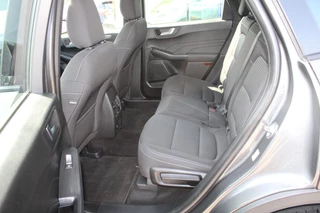 Ford Kuga Ford Kuga 2.5 FHEV Titanium | Navigatie | Camera | Cruise Control | Lichtmetalen velgen - afbeelding nr 26