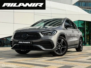 Mercedes-Benz GLA 200 AMG Line|Pano |ACC |Carbon