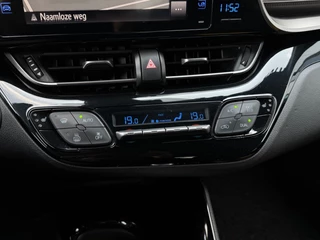 Toyota C-HR Toyota C-HR 1.8 Hybrid Premium - camera - navi - afbeelding nr 21