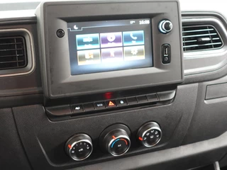 Renault Master Renault Master T35 2.3 dCi 135PK L2H2 Airco Cruise Control Camera Nav PDC V+A Trekhaak 270° Deuren - afbeelding nr 25