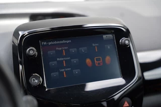Toyota Aygo Toyota Aygo 1.0 VVT-i x-JBL 72 PK | Camera | Automaat | Carplay | 15'Inch | - afbeelding nr 40
