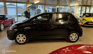 Toyota Yaris Toyota Yaris 1.5 VVT-i Active, Grootbeeld Navigatie, Cruise - afbeelding nr 9