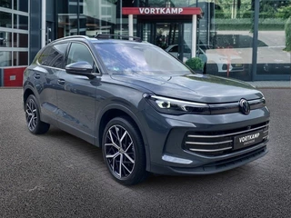 Volkswagen Tiguan Volkswagen Tiguan 1.5 TSI EHYBRID ELEGANCE PANO-DAK/360-CAMERA/TREKHAAK/NAVI/CARPLAY/ACC/ - afbeelding nr 3