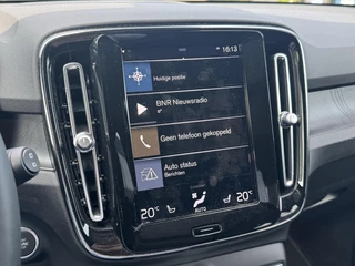 Volvo XC40 Volvo XC40 T5 Plug-in hybrid Ultimate Dark | Trekhaak | Pilot Assist | All-Season | H&K Audio | Camera - afbeelding nr 8