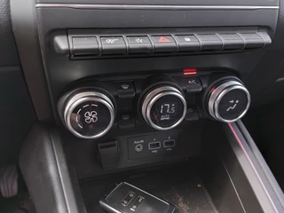 Renault Clio Renault Clio 1.0 TCe Bi-Fuel Intens | 1ste Eigenaar | Navi | Apple Carplay+Android Auto | Clima | Cruise | Led Koplampen | Keyless Entry | Pdc V+A+Camera | Rijstrook+Licht+Regensensor | 16''lm - afbeelding nr 13
