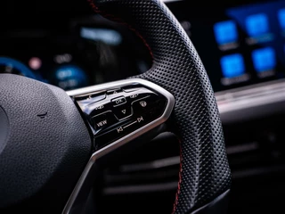 Volkswagen Golf Volkswagen Golf 2.0 TSI GTI CLUBSPORT|PANO|NÜRBURG|HEAD-UP - afbeelding nr 33