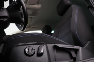 Volkswagen Passat Volkswagen Passat 1.4 TSI PHEV GTE | Head-Up | Stoelverwarming | 360 camera | Trekhaak | Keyless | Carplay | Dynamic Chassis Control | Full LED | Massage | Navigatie | Active Info Display - afbeelding nr 6