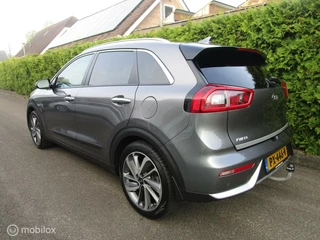 Kia Niro Kia Niro 1.6 GDi Hybrid SportsLine - Navi - Leder - Trekhaak - afbeelding nr 6