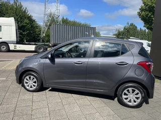 Hyundai i10 Hyundai i10 1.0i Comfort*RIJKLAARPRIJS* - afbeelding nr 2