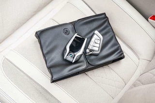 BMW 7 Serie BMW 7-serie 750i xDrive M Sport B&W Massage 360c 21'' Laser - afbeelding nr 67