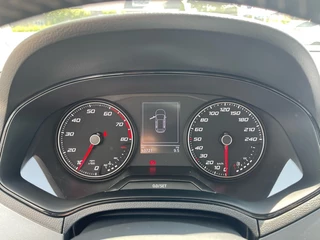 SEAT Arona SEAT Arona 1.0 TSI Style, Nav, Camera, Carplay, Stoelverwarming - afbeelding nr 16
