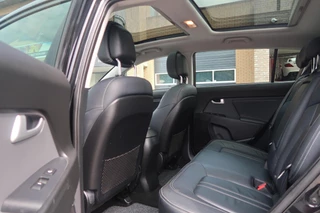 Kia Sportage Kia Sportage 2.0 166pk|PANORAMADAK|TREKHAAK|CAMERA|LEDER|NAVIGATIE|XENON-LED|PDC - afbeelding nr 22