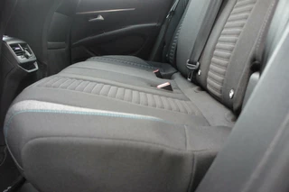 Peugeot 3008 Peugeot 3008 1.2  PT 130pk Aut Camera|CarPlay|I-Cockpit|Navi - afbeelding nr 14