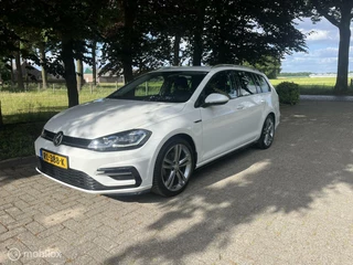Volkswagen Golf - 259746879-0