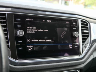Volkswagen T-Roc Volkswagen T-Roc 1.5 TSI 150PK Automaat Sport | TREKHAAK | CAMERA | CARPLAY | - afbeelding nr 10